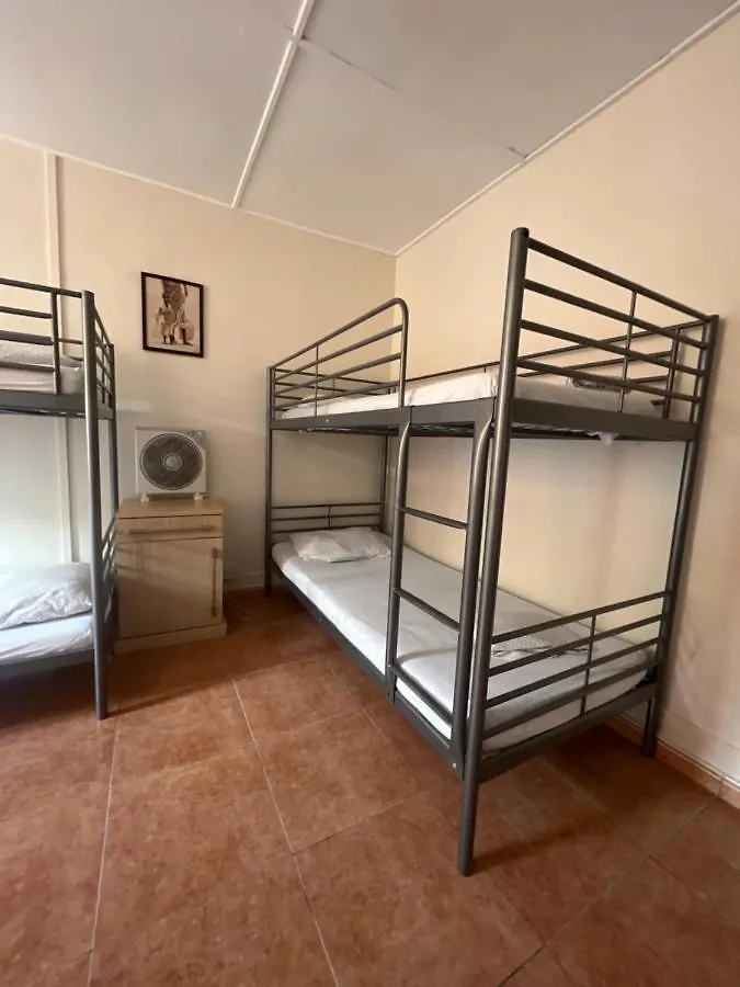 Emile Youth Hostel 直布罗陀