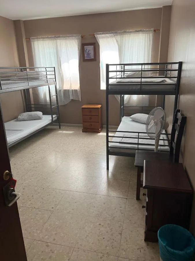 Emile Youth Hostel 直布罗陀