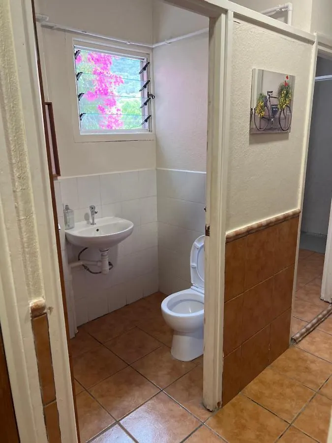 Emile Youth Hostel Gibraltar 0*,